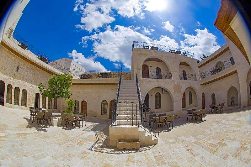 Palmyra Boutique Hotel