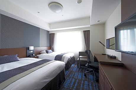 Moderate Twin Room - Non-Smoking