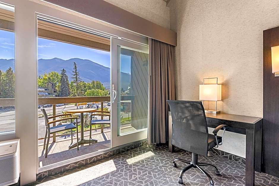 Best Western Plus Banff International Lodge