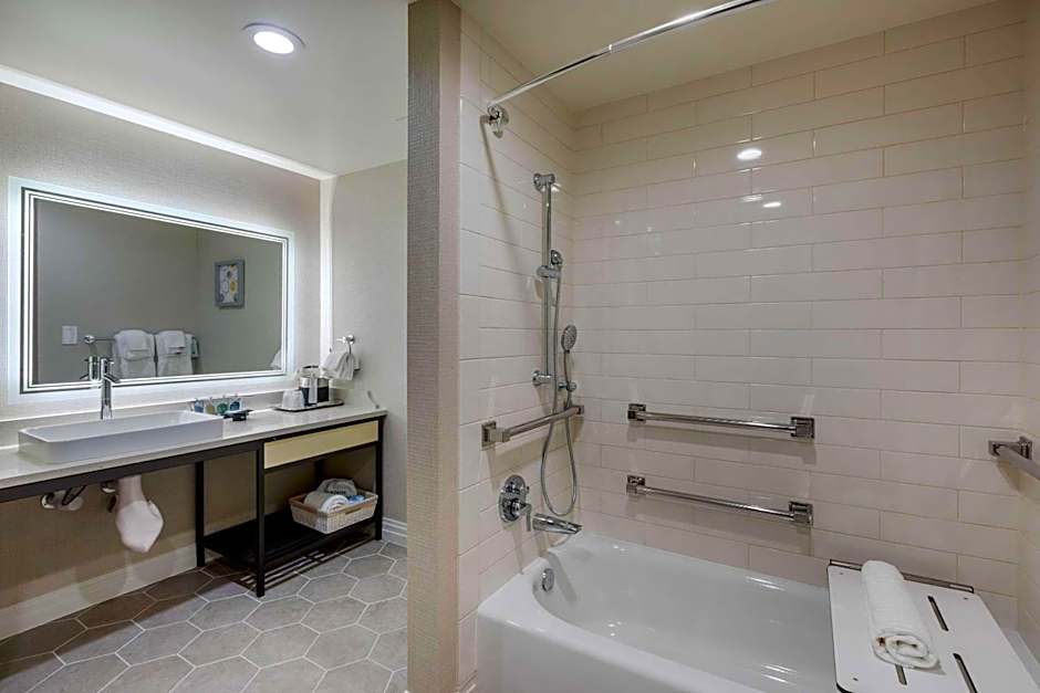 Bluestem Hotel Torrance Los Angeles, Ascend Hotel Collection