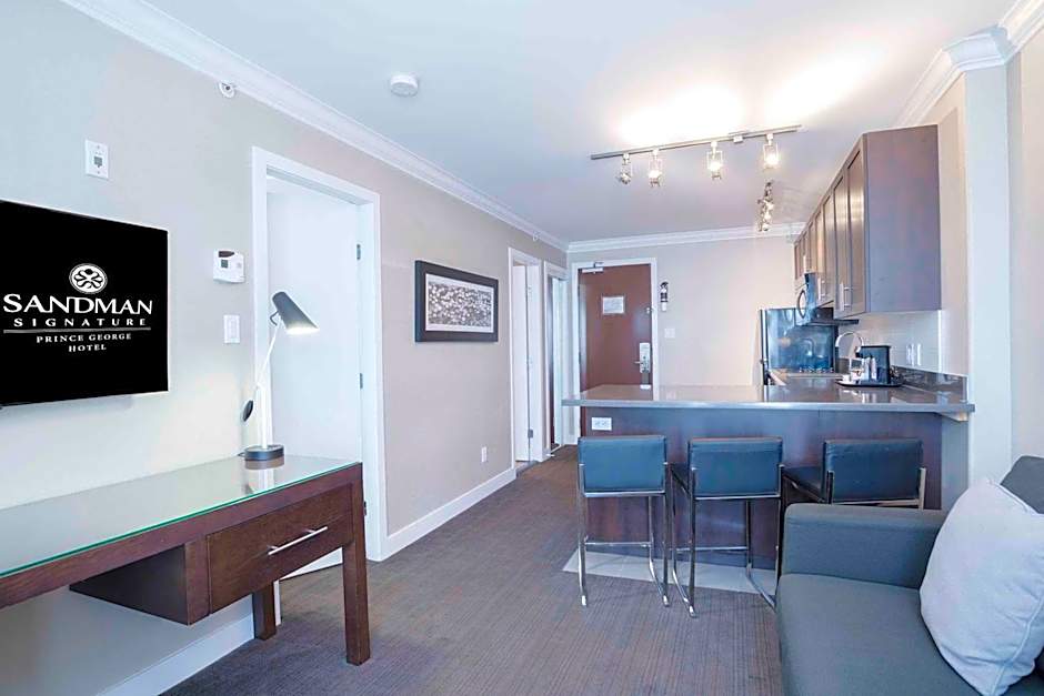 Sandman Signature Hotel & Suites Prince George