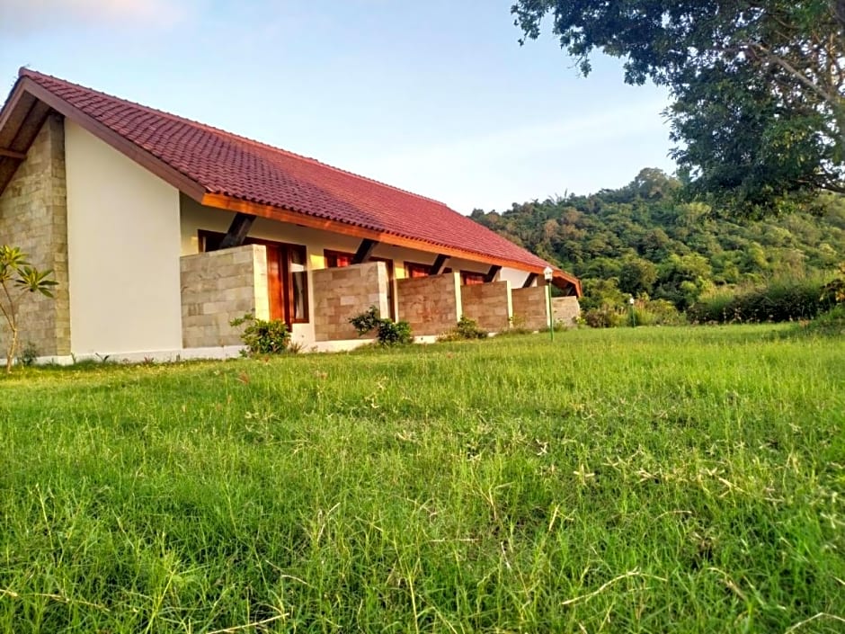 Tunak Cottage