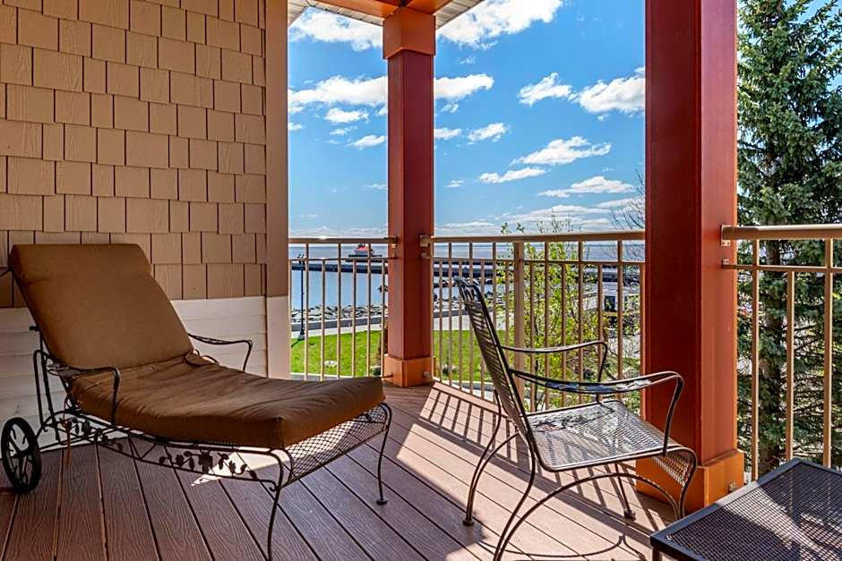 Lift Bridge Lodge, an Ascend Collection Hotel