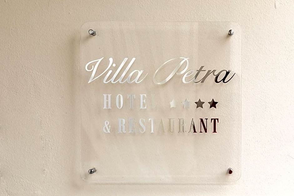 Villa Petra