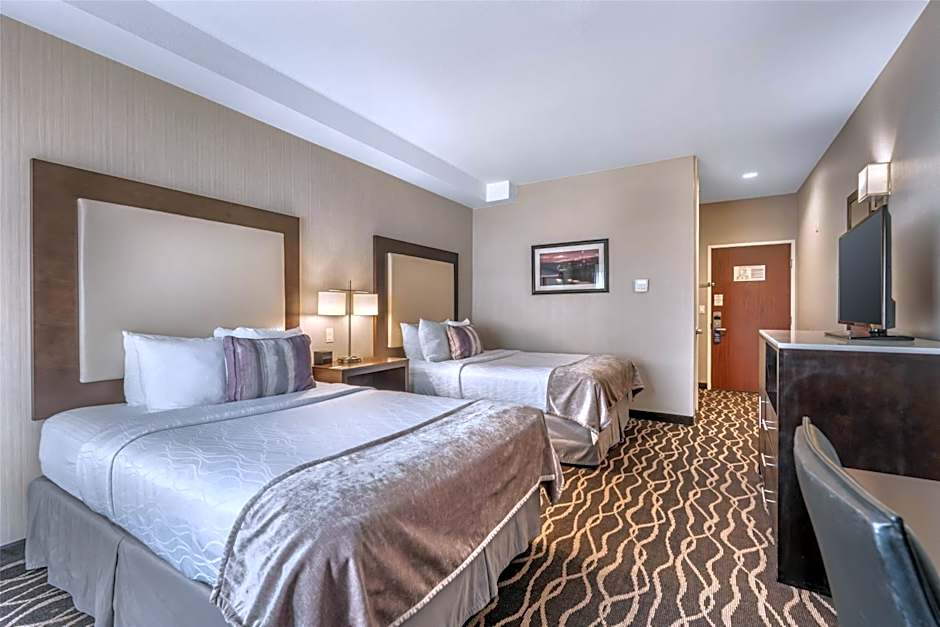 Best Western Plus Hotel At The Convention Center