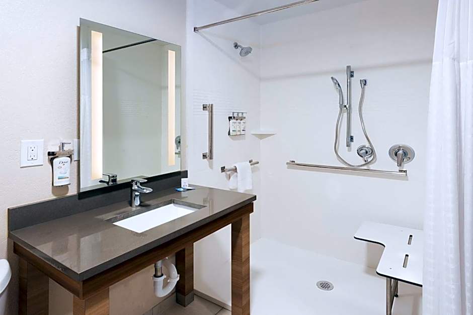 Candlewood Suites Eastchase Park By IHG