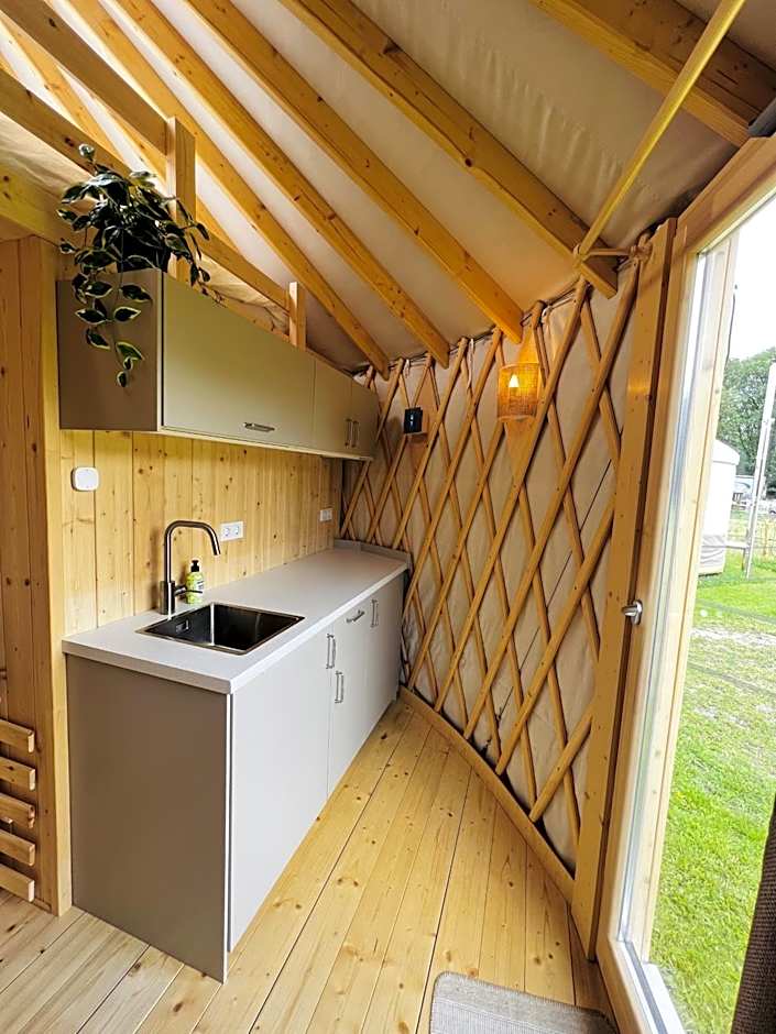 Magnolia Hoeve - Unieke Bestemming voor Paardenliefhebbers en Bijzondere Overnachtingen in de natuur