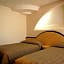 Porto Novo Hotel & Suites