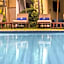 Sea Cliff Court Hotel & Luxury Apartments