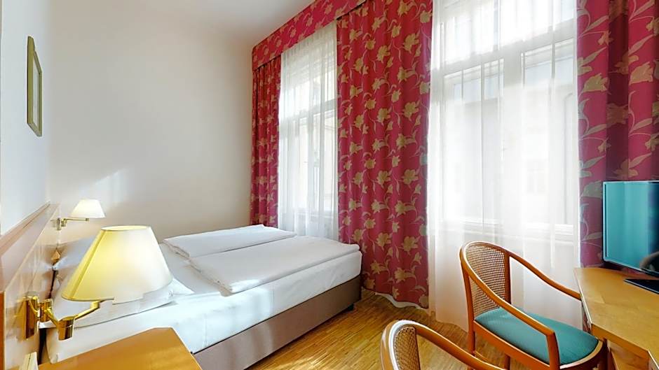 Hotel Post Wien