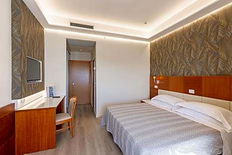 Double or Twin Room with Balcony