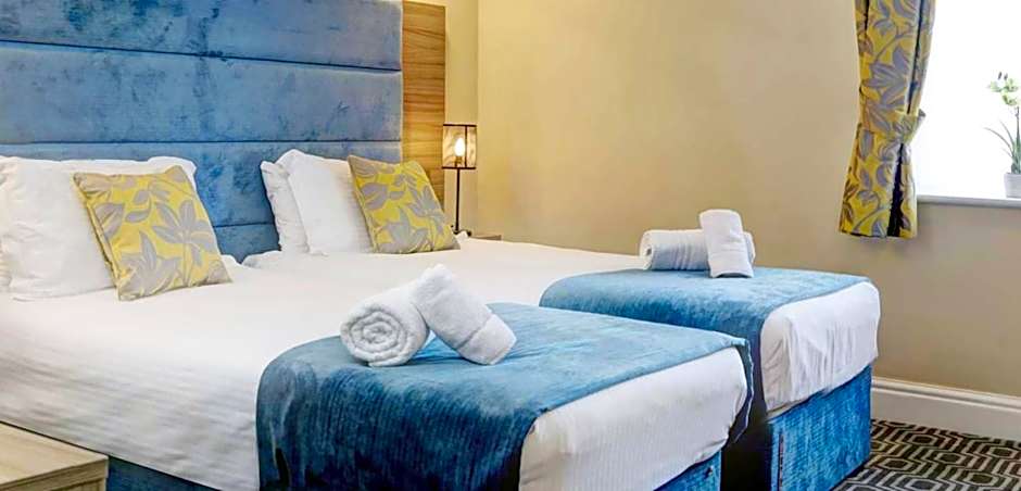 Stonecross Manor Hotel