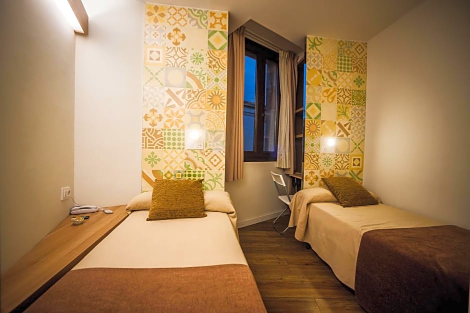 Hostal Marenostrum
