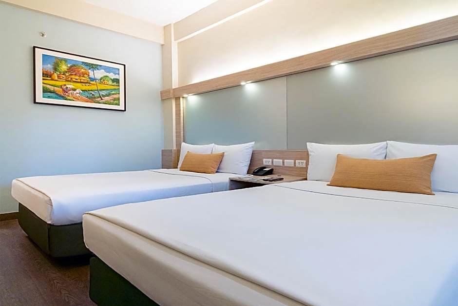 Microtel by Wyndham Tarlac