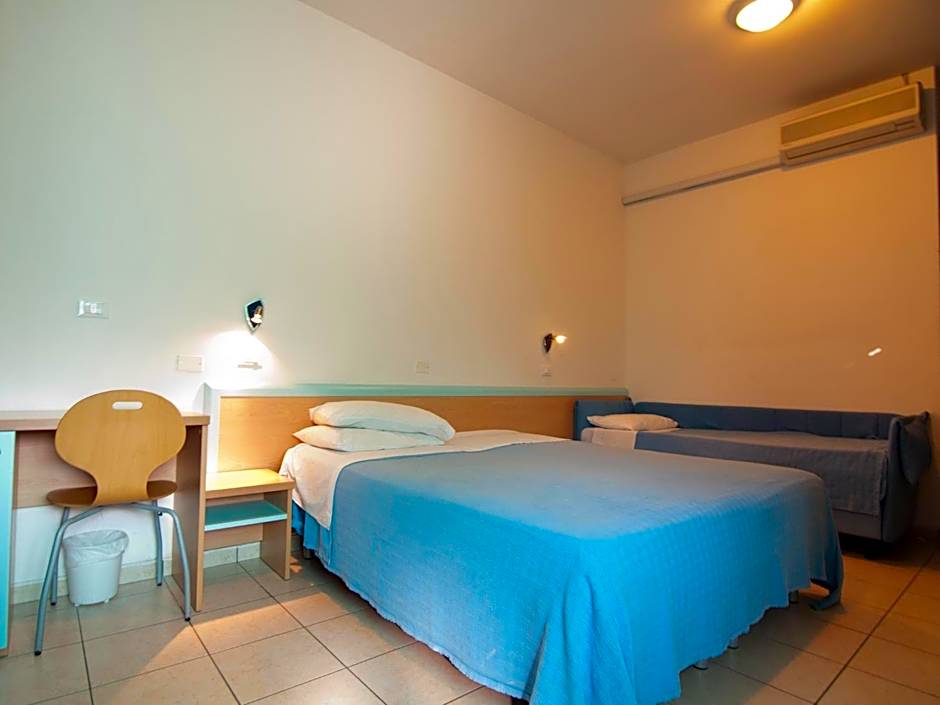 Photo 1 of 4 of Triple Room
