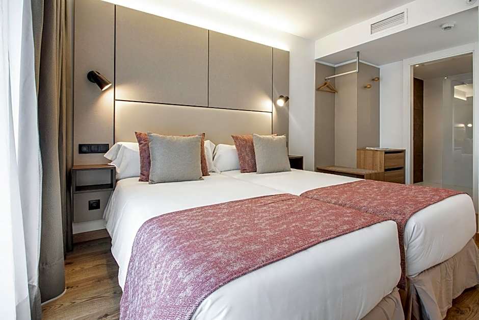 Pierre & Vacances Apartamentos Edificio Eurobuilding 2