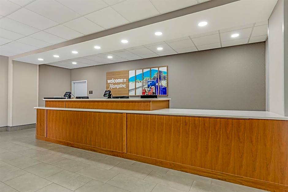 Hampton Inn Pine Grove