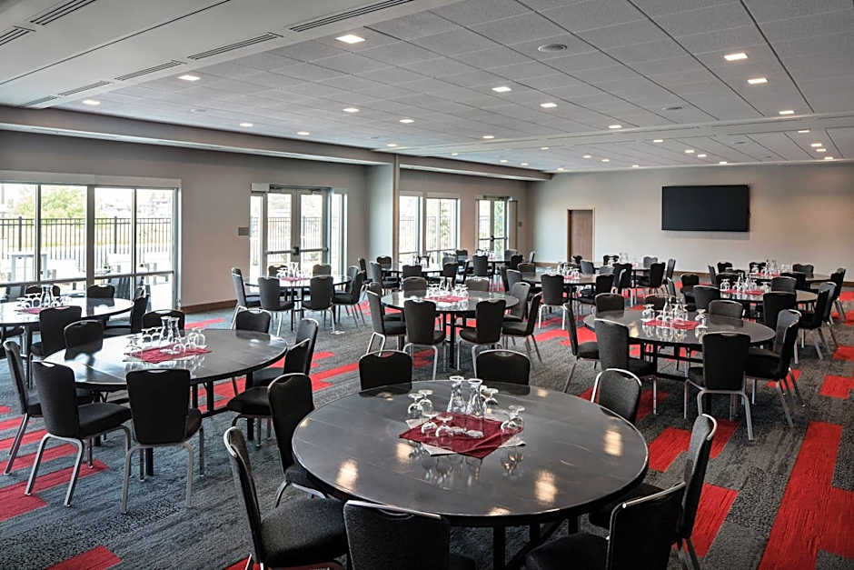 Courtyard by Marriott Pullman