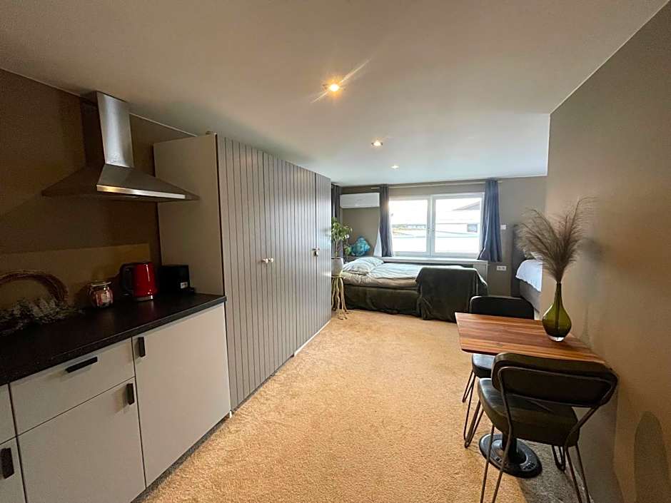 Amster Houseboat Bed without Breakfast