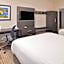Holiday Inn Express & Suites Kansas City - Lees Summit By IHG