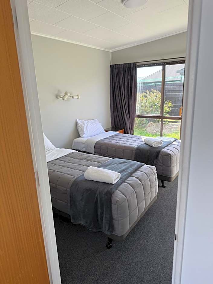 ASURE Sundowner Motel