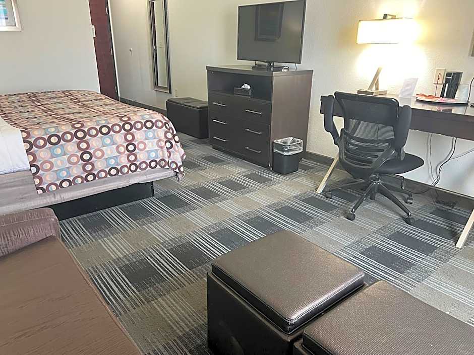 Days Inn by Wyndham Alva