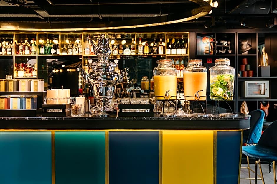 Ruby Lucy Hotel London by IHG