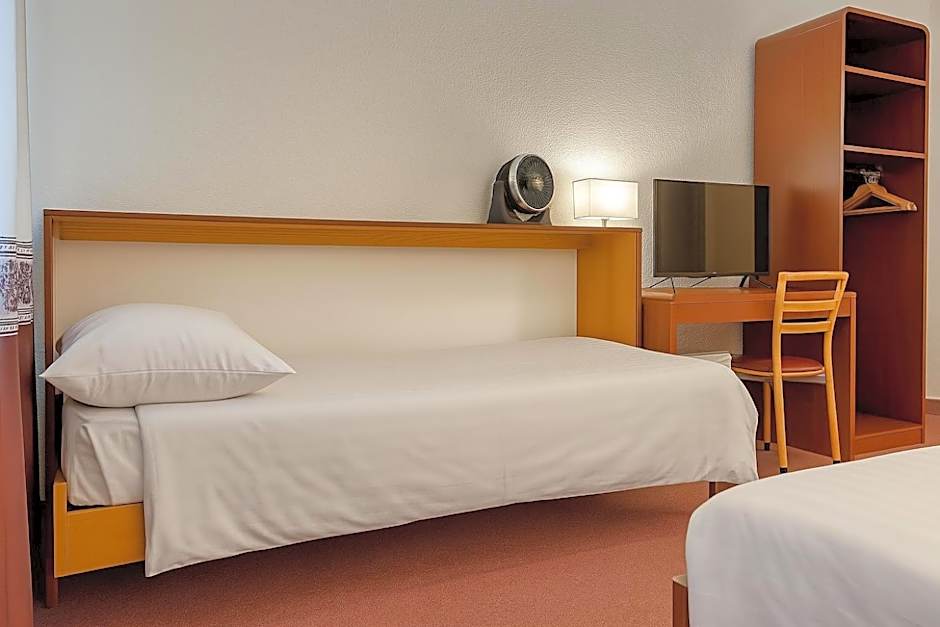 Hôtel de la Poste Martigny - City Center