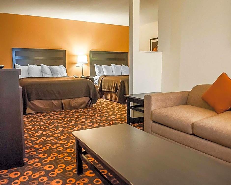 Econo Lodge Inn & Suites Santa Fe South