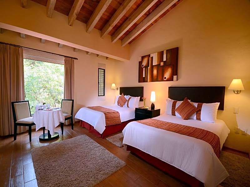 Mision Grand Valle de Bravo