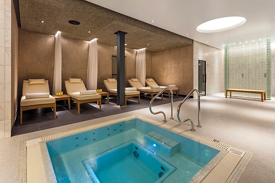 Radisson Blu Edwardian Heathrow, Heathrow Airport