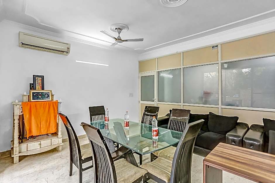 OYO Townhouse 1071 Hotel Metro Inn – Delhi, DC