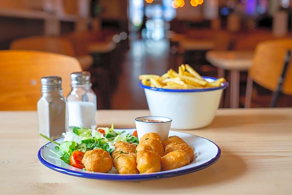 Hampton Hotel & restaurant