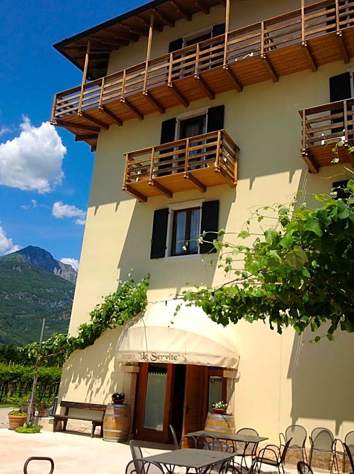 Le Servite Apartments