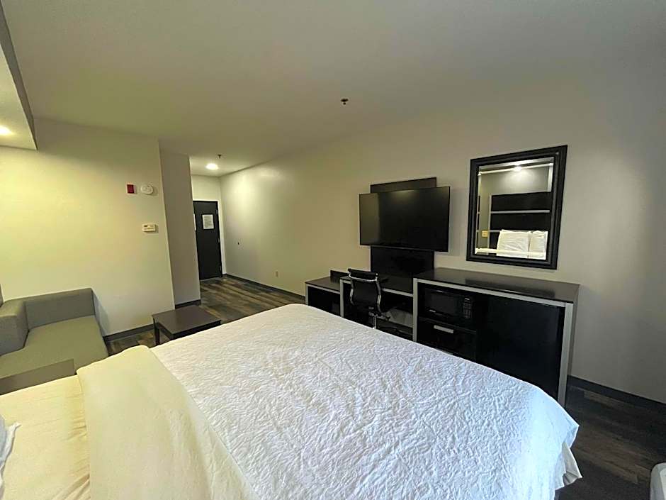Sonesta Essential Savannah