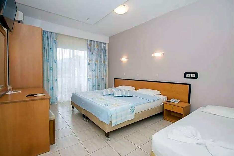 Maranton Beach Hotel