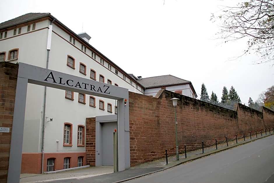 ALCATRAZ Hotel am Japanischen Garten