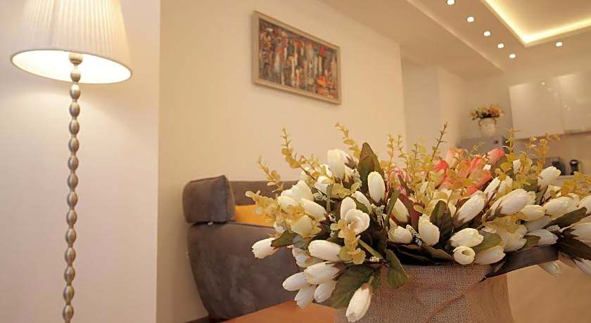 Super Luxury Apartments