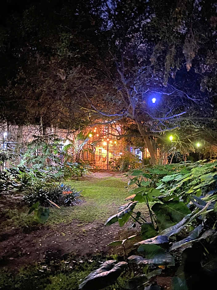 Magnolias Jardin & Boutique Suites