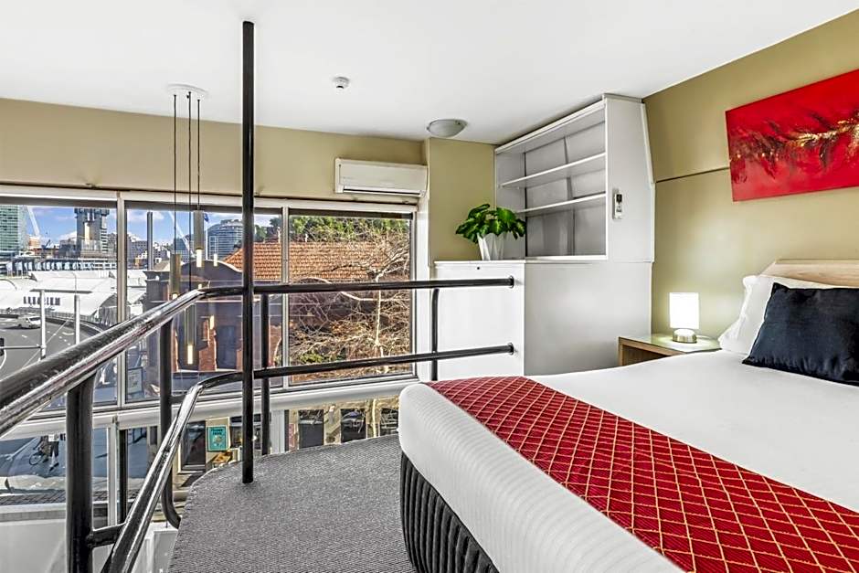Metro Apartments On Darling Harbour
