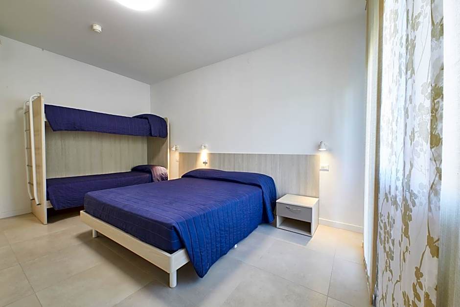 Lilium Maris Hotel