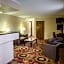 Rodeway Inn & Suites Plymouth Hwy 64