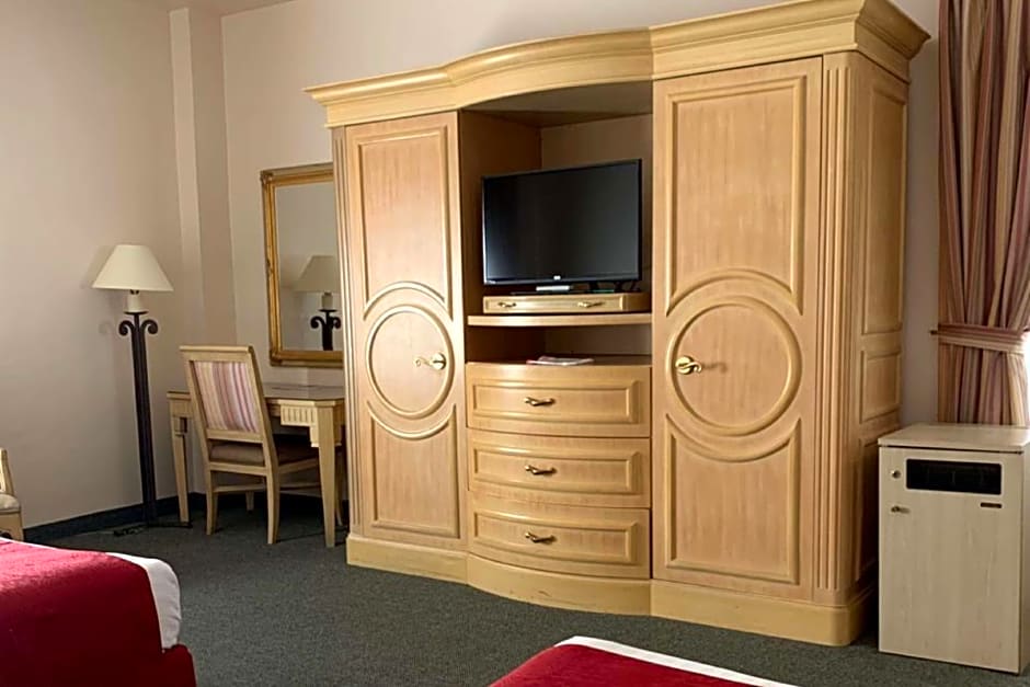 Best Western Centro Cadereyta