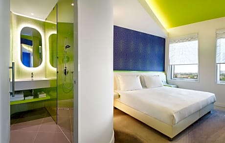 Standard Room (2 Twin Beds)