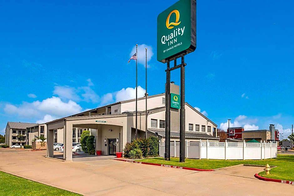 Quality Inn Tulsa Central