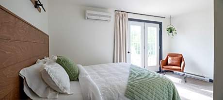 Queen Room with Balcony