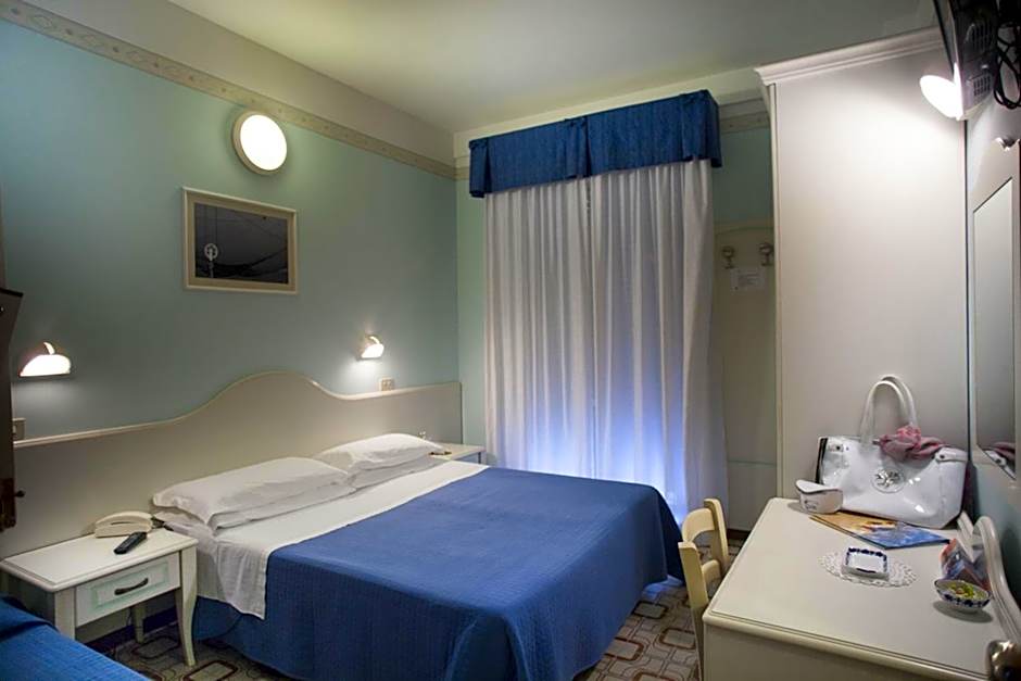 Hotel Cadiz