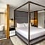 The Statler Dallas, Curio Collection By Hilton
