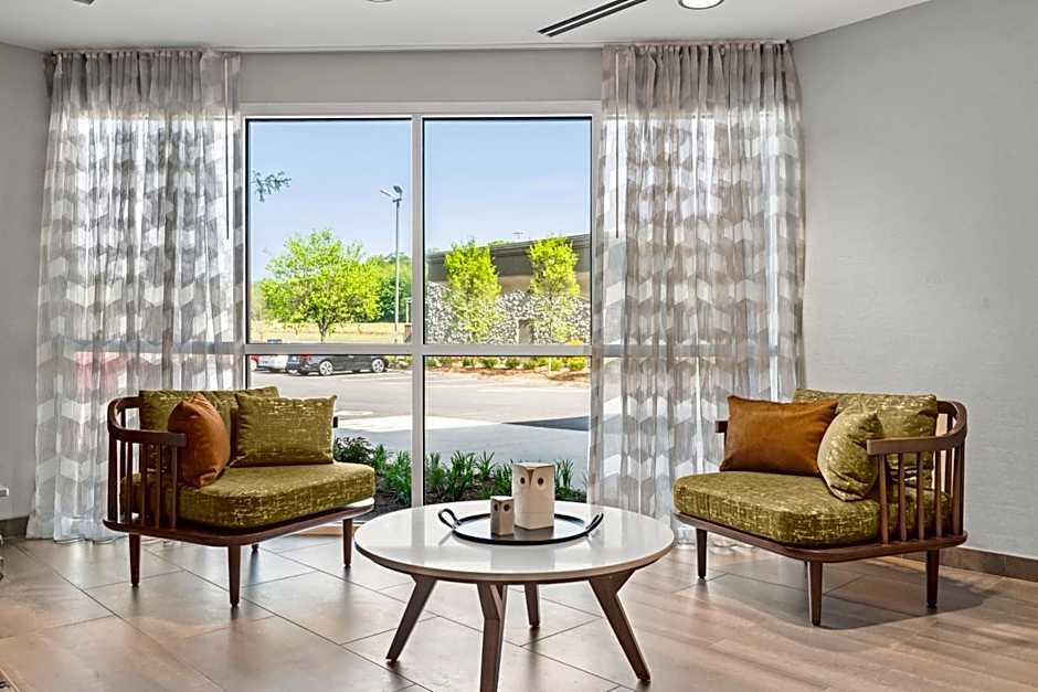 Fairfield Inn & Suites by Marriott Hickory