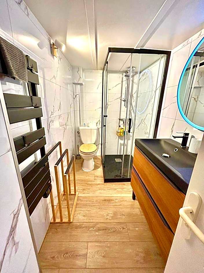 Duplex cosy - hyper centre - Proche mer et Promenade